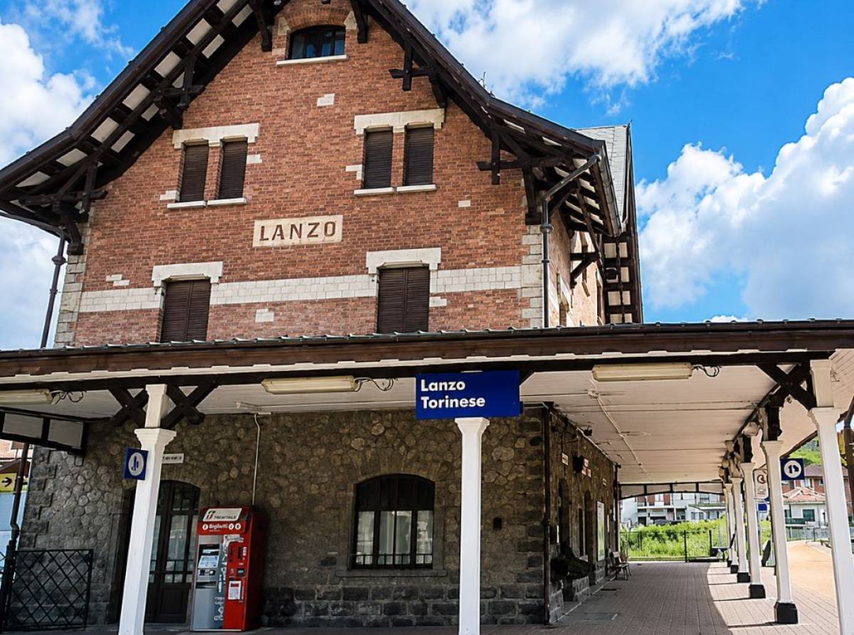 Patronale di San Pietro in Vincoli a Lanzo Torinese: torna il treno storico per i 150 anni della Torino-Lanzo